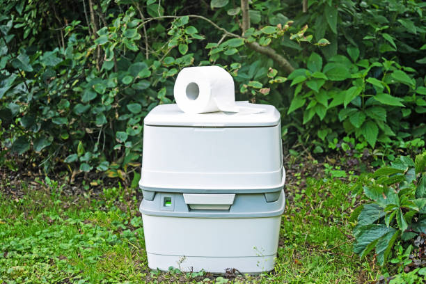 Best Portable bathroom rental  in Flint Hill, MO
